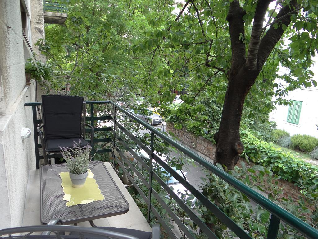 Rooms Stella Split Exterior photo